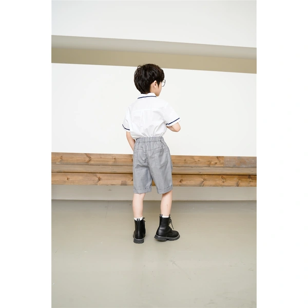 BD-MO-149 Design a two-piece school uniform with shirts, custom-made sweat-absorbent, breathable, soft fabric school uniforms, real people try on, model demonstrations, school uniforms manufacturing factory