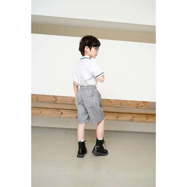 BD-MO-149 Design a two-piece school uniform with shirts, custom-made sweat-absorbent, breathable, soft fabric school uniforms, real people try on, model demonstrations, school uniforms manufacturing factory