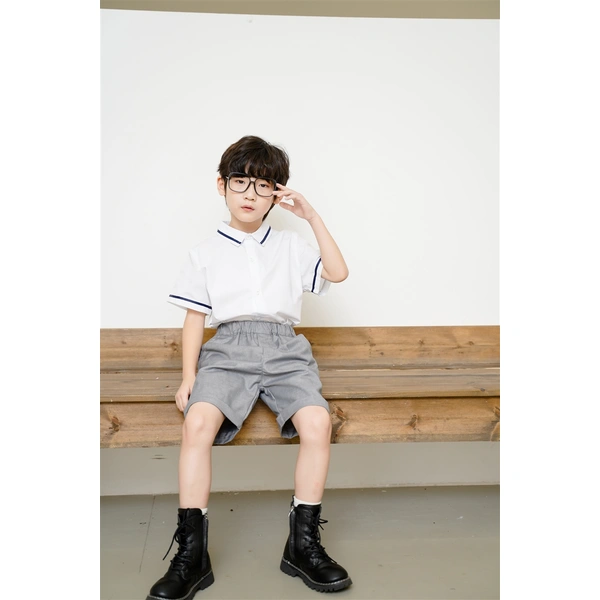 BD-MO-149 Design a two-piece school uniform with shirts, custom-made sweat-absorbent, breathable, soft fabric school uniforms, real people try on, model demonstrations, school uniforms manufacturing factory