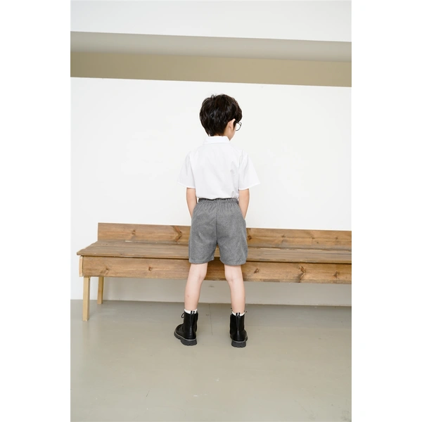 BD-MO-151 Design British style shirts and school uniforms Custom-made elastic waist and mouth pants Comfortable and convenient Real people try on models Demonstration School uniform design company