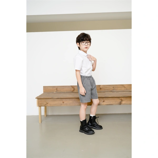 BD-MO-151 Design British style shirts and school uniforms Custom-made elastic waist and mouth pants Comfortable and convenient Real people try on models Demonstration School uniform design company