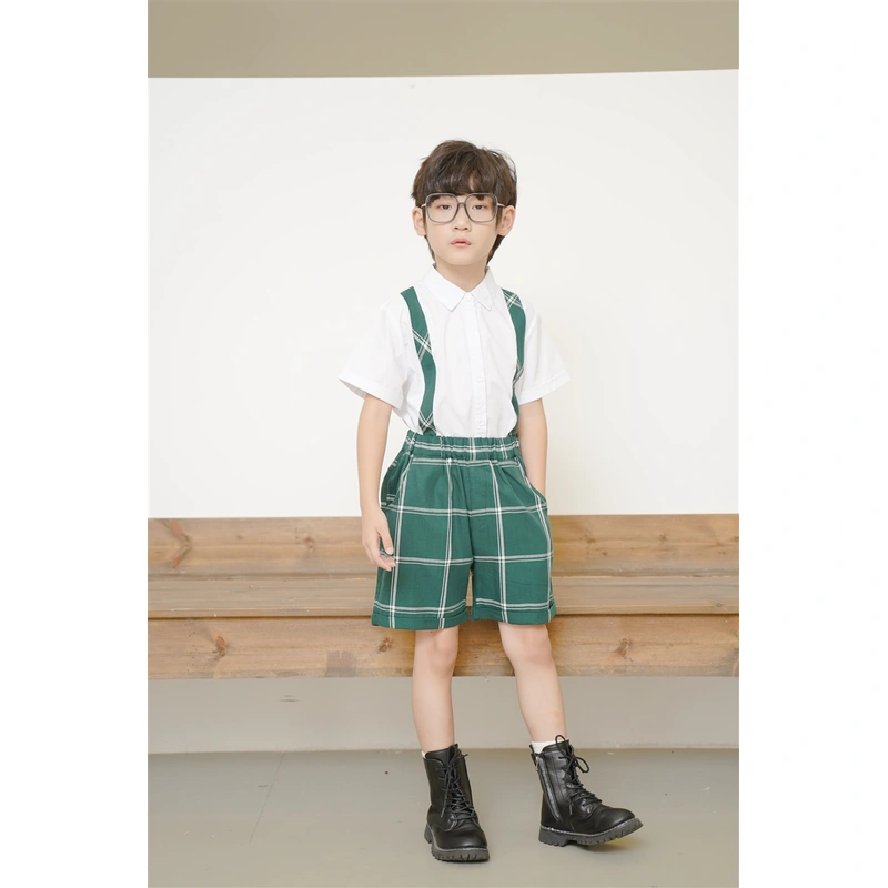 BD-MO-152 Design fashion green plaid shorts, custom-made contrast shirts, school uniforms, comfortable and convenient, elastic trousers design, real people try on, model demonstration