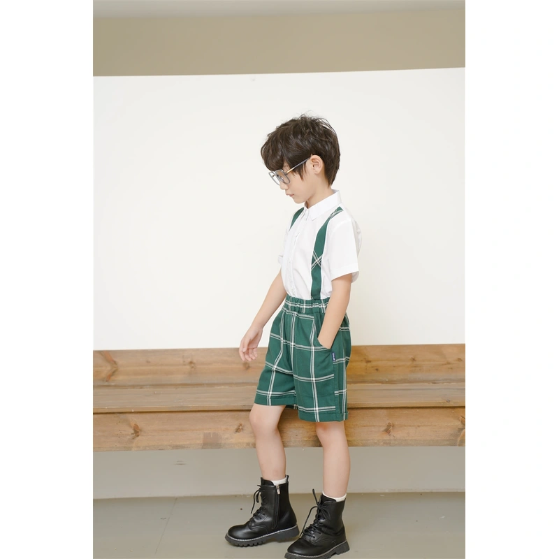 BD-MO-152 Design fashion green plaid shorts, custom-made contrast shirts, school uniforms, comfortable and convenient, elastic trousers design, real people try on, model demonstration
