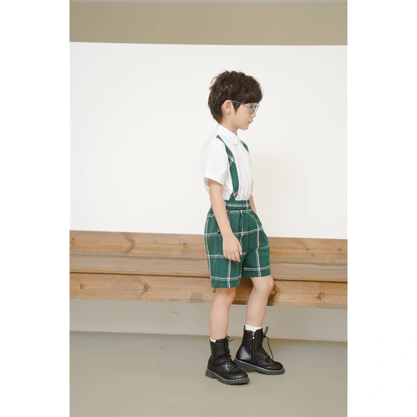 BD-MO-152 Design fashion green plaid shorts, custom-made contrast shirts, school uniforms, comfortable and convenient, elastic trousers design, real people try on, model demonstration