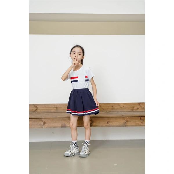 BD-MO-156 Design round neck school uniforms, custom-made pleated skirts, school uniforms skirts, elastic waistband design, comfortable, pleated skirts, anti-glare design