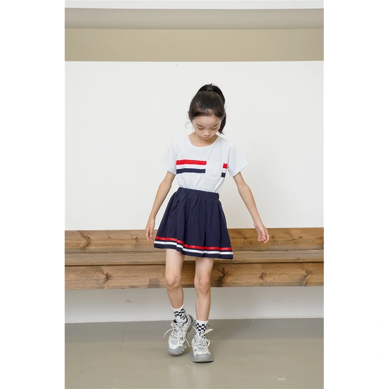 BD-MO-156 Design round neck school uniforms, custom-made pleated skirts, school uniforms skirts, elastic waistband design, comfortable, pleated skirts, anti-glare design
