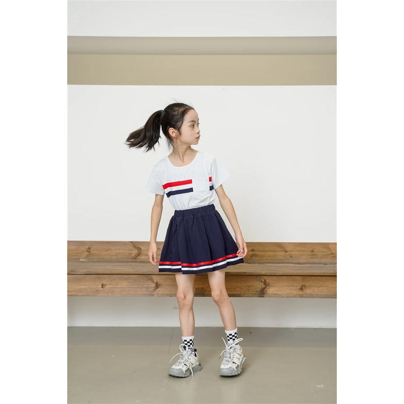 BD-MO-156 Design round neck school uniforms, custom-made pleated skirts, school uniforms skirts, elastic waistband design, comfortable, pleated skirts, anti-glare design