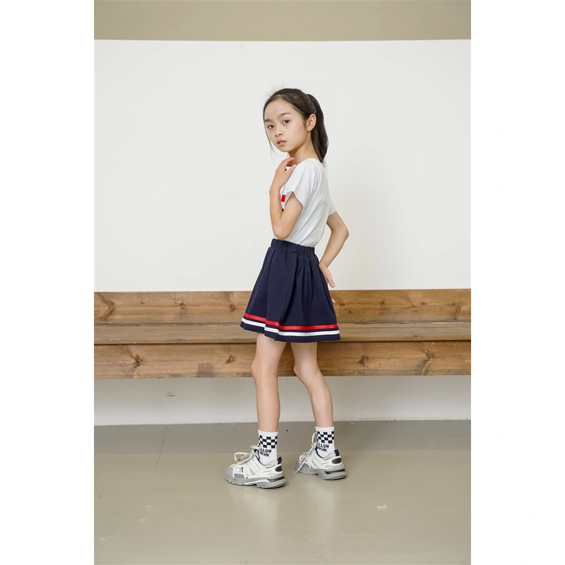 BD-MO-156 Design round neck school uniforms, custom-made pleated skirts, school uniforms skirts, elastic waistband design, comfortable, pleated skirts, anti-glare design