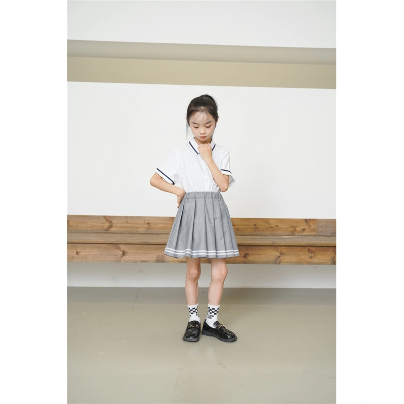 BD-MO-160 Design British style school uniforms, custom-made comfortable lapel neckline design, matching color webbing, pleated skirt design, webbing decoration, pleated skirt anti-light design