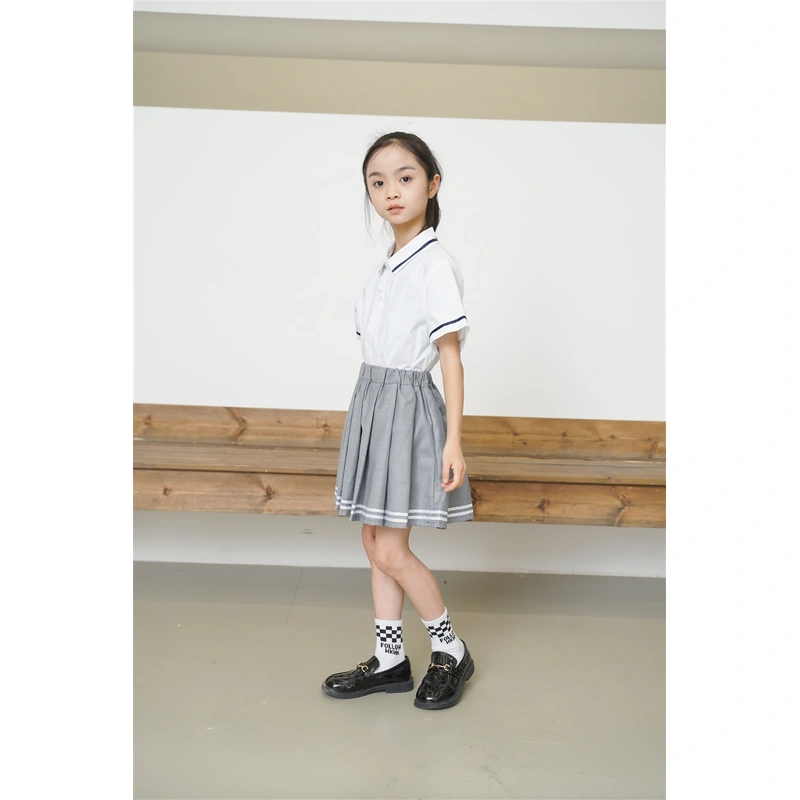 BD-MO-160 Design British style school uniforms, custom-made comfortable lapel neckline design, matching color webbing, pleated skirt design, webbing decoration, pleated skirt anti-light design
