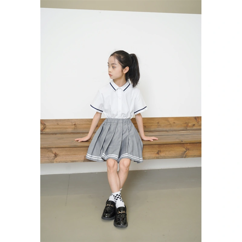 BD-MO-160 Design British style school uniforms, custom-made comfortable lapel neckline design, matching color webbing, pleated skirt design, webbing decoration, pleated skirt anti-light design