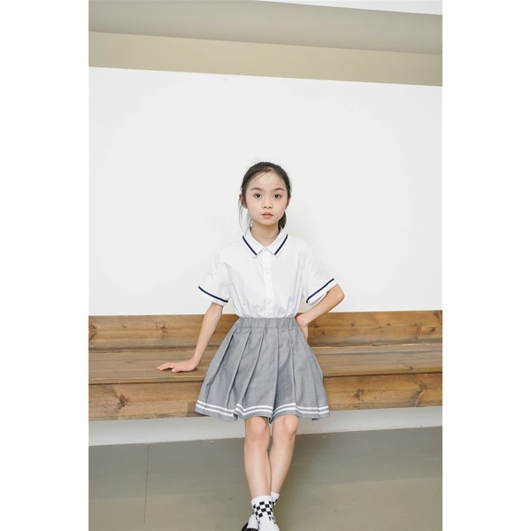 BD-MO-160 Design British style school uniforms, custom-made comfortable lapel neckline design, matching color webbing, pleated skirt design, webbing decoration, pleated skirt anti-light design