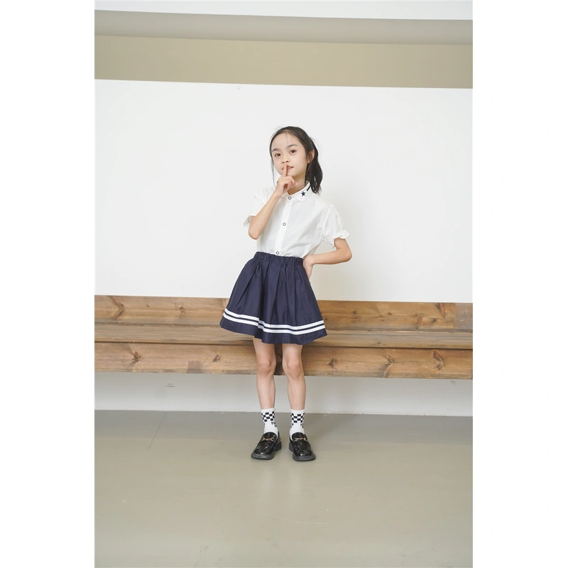 BD-MO-161 Design British style shirt and school uniform suit Custom-made cuffs with contrasting stripes, school skirts design with anti-glare safety pants, neckline with contrasting stripes design, school uniform manufacturing factory