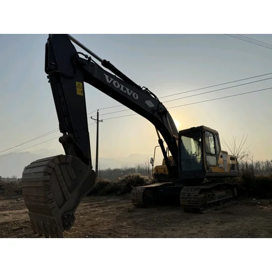 Volvo EC220D