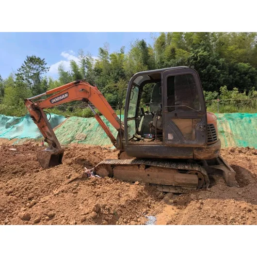 Doosan DX60