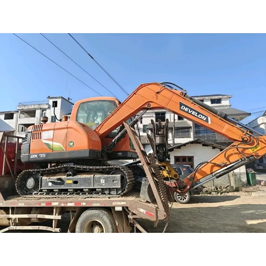 Doosan DX75-10