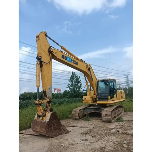Komatsu PC220-8M0