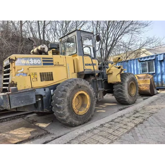 Komatsu WA380-3