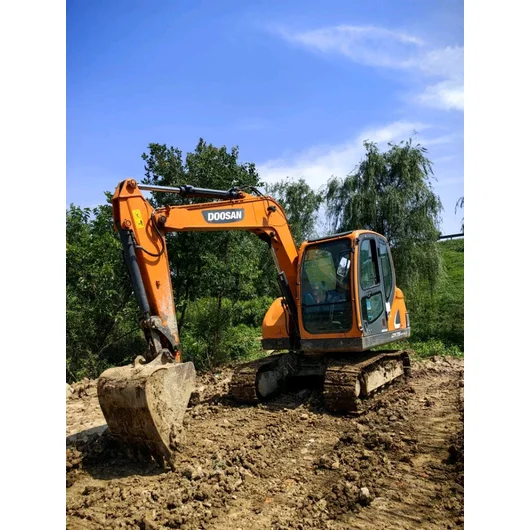 Doosan DX75-9CN PLUS