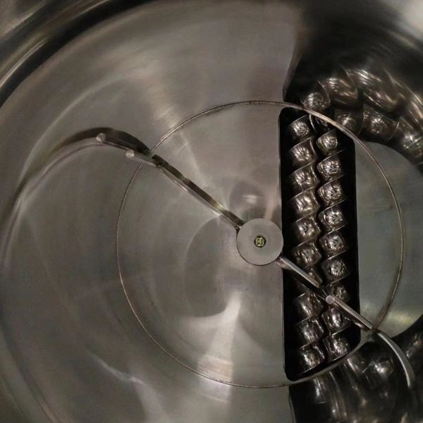 Additives feeding unit