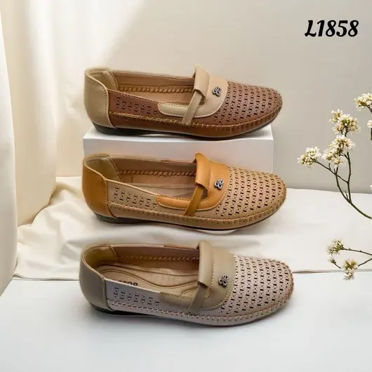 Leisure & Comfort Shoes