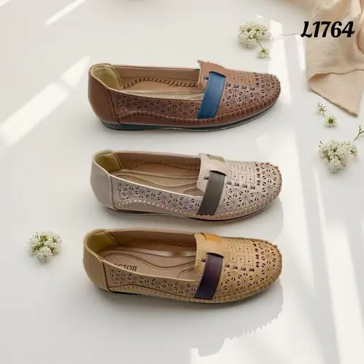 Leisure & Comfort Shoes