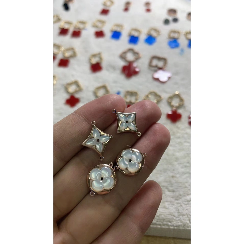 Tiger's eye, malachite, shell ,onyx stone