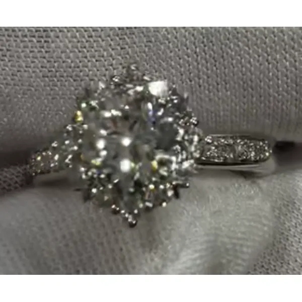 Custom Engagement Ring Design | JESUPPLIER