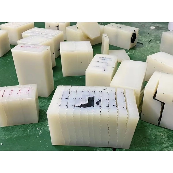 RIM(Reaction Injection Molding)