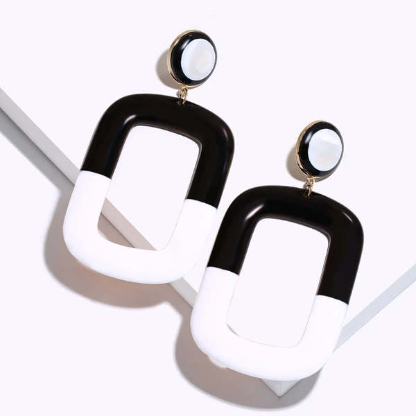 European and American exaggerated geometric earrings female 2022 popular jewelry Aosheng jewelry female erm50