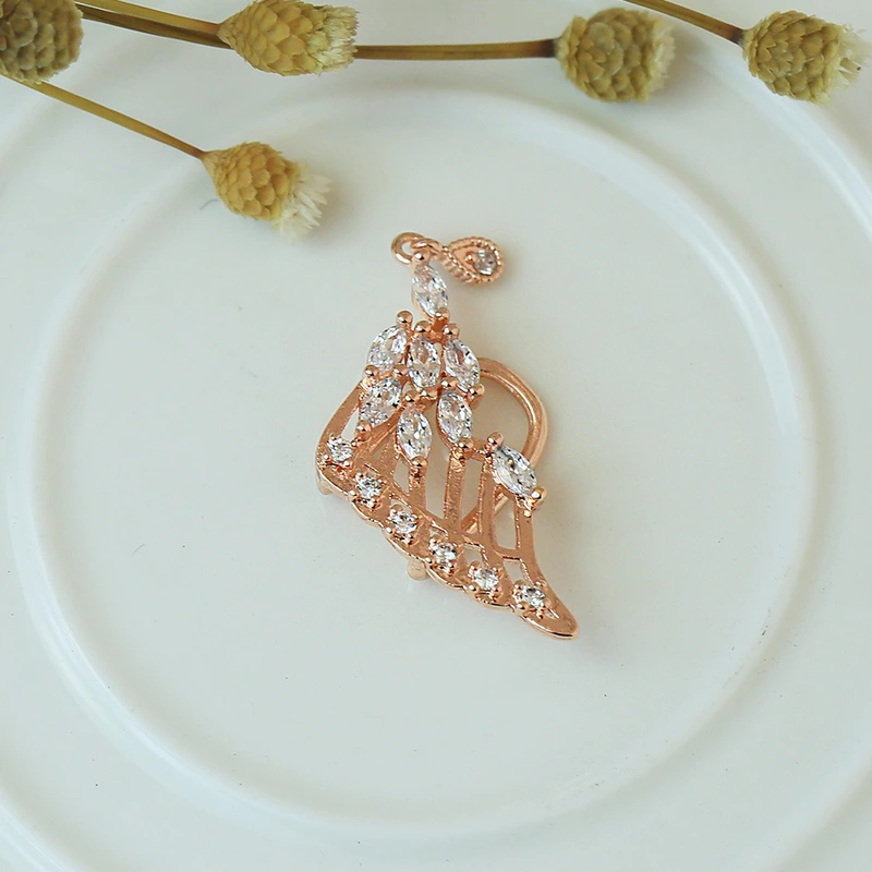 Fashion Angel Wings Zircon Earrings for Women (Single) Korean Style Earrings for Women (No Piercings) Crystal Earrings