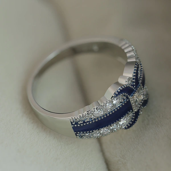 Hot-selling European and American accessories X-shaped epoxy zircon ring for women, copper-plated platinum ring accessories