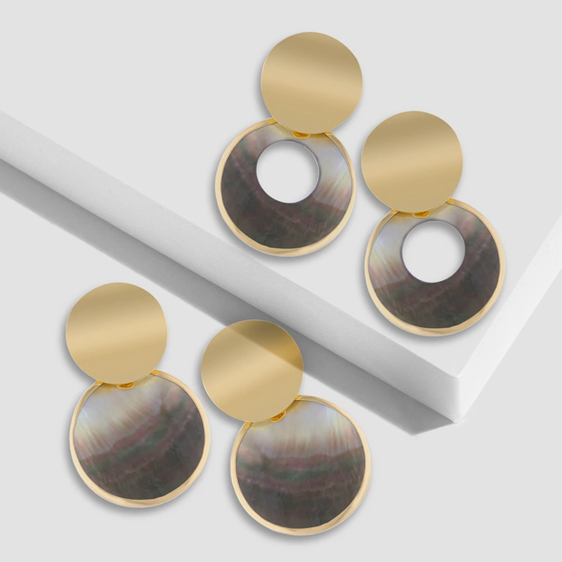 Stainless steel geometric round colored shell earrings female Japanese and Korean simple temperament earrings versatile jewelry erp71