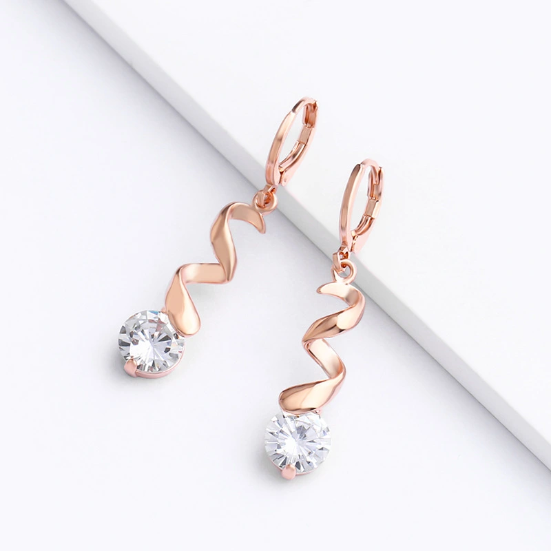 2023 Hot Selling Jewelry Creative Geometric Spiral Earrings Korean Style Diamond Earrings Earrings Wholesale erp94