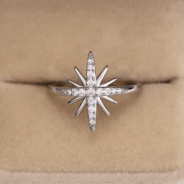 Simple and fashionable floral hand jewelry Korean micro-inlaid zircon ring sweet rice word snowflake delicate ring ring
