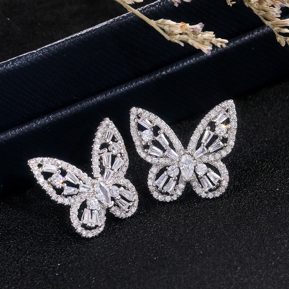 Fashionable zircon hollow butterfly earrings Korean temperament Internet celebrity street shot earrings all-match clothing accessories