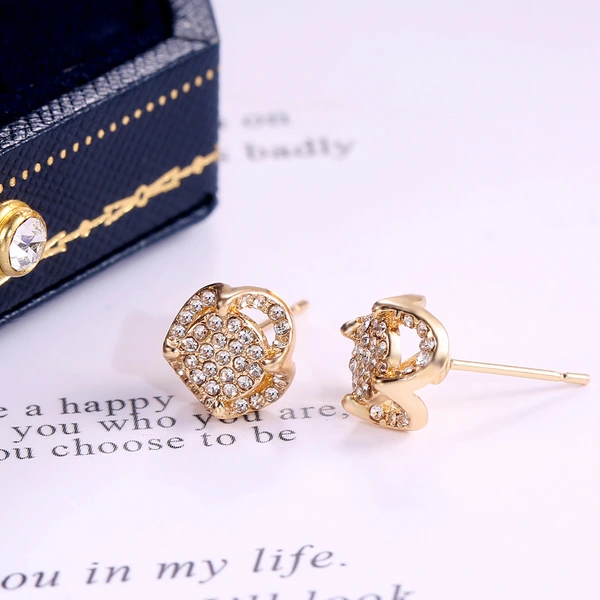    Hot selling creative personality hip-hop style earrings and earrings