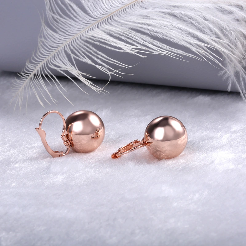 Korea's hot-selling creative, simple and exquisite spherical earrings, European and American temperament, the same style as the Internet celebrity women