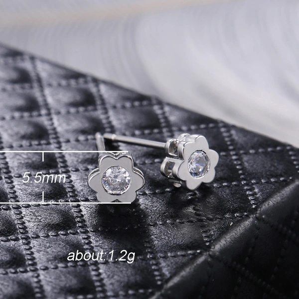   Japanese daily versatile zircon flower earrings goddess student simple matching earrings copper plated with real gold