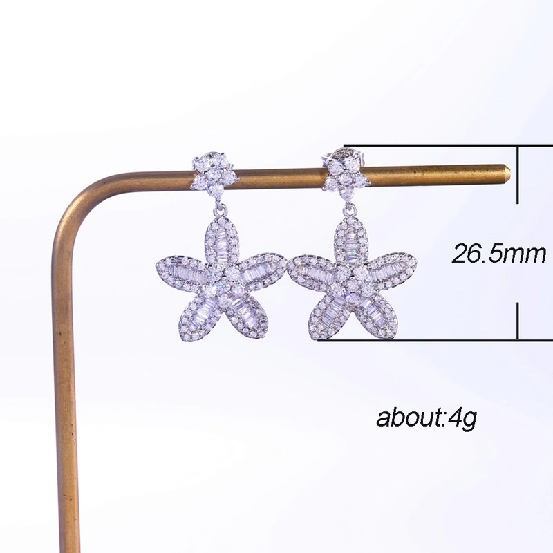   Hot selling new Korean sweet temperament girls full zircon flower earrings earrings high-end jewelry