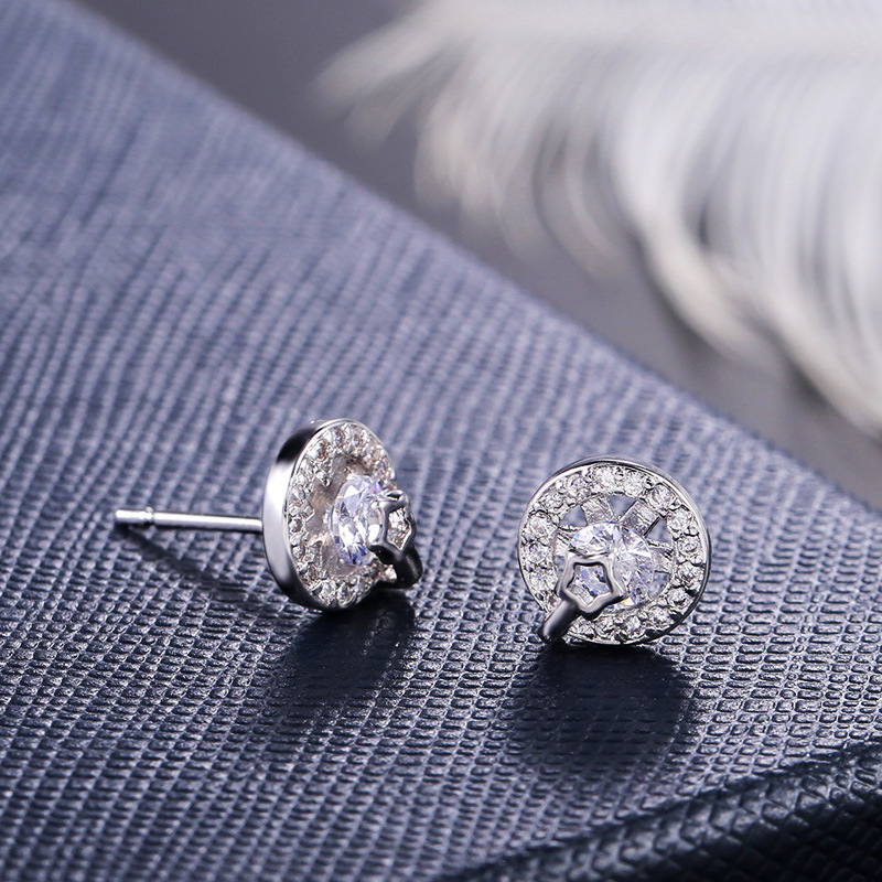   Hot selling popular temperament internet celebrity creative shooting star small earrings for women, student accessories