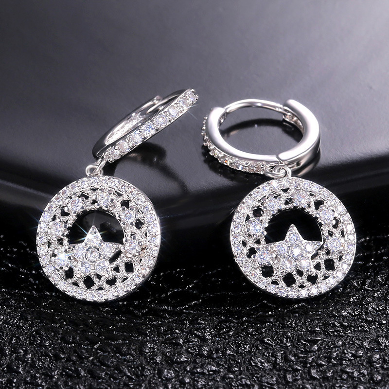  Korean jewelry hot selling new Korean style fashion hollow carved zirconium diamond earrings earrings source factory