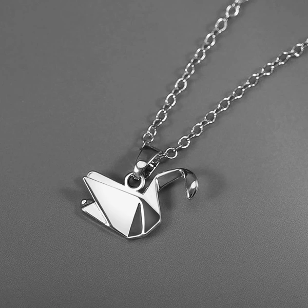   Hot selling new Korean creative thousand paper crane short clavicle necklace for women all-match fashion accessories