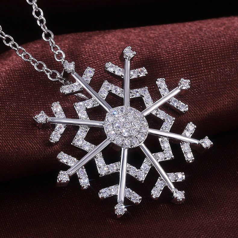  Snowflake zircon necklace for women Korean style exquisite versatile sweater chain Internet celebrity style 