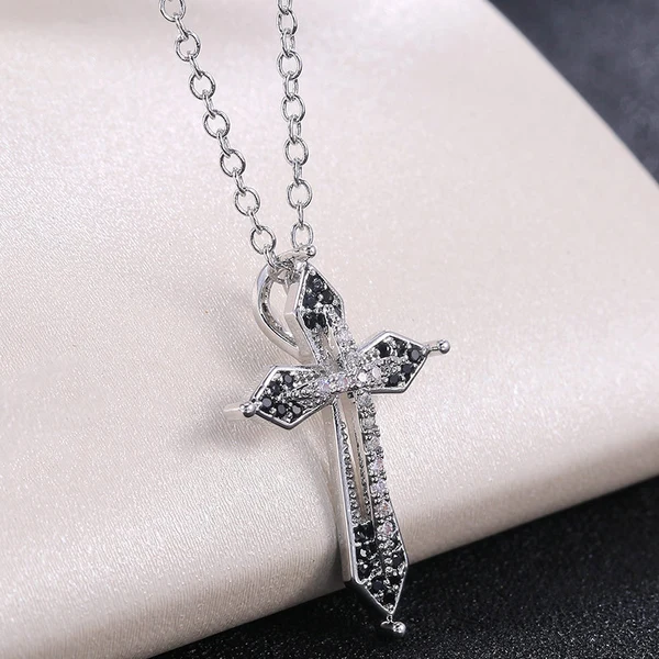 Hot selling European and American simple and versatile internet celebrity style couple style chain pendant zircon jewelry