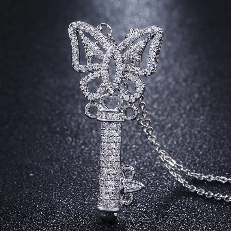 Key-shaped necklace with zircon inlaid on the inside for women Korean style exquisite versatile sweater chain Internet celebrity same style