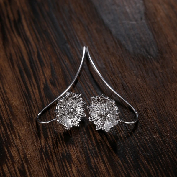   Hot-selling single-line earrings, sunflower earrings, European and American fashion earrings, creative long flower earrings