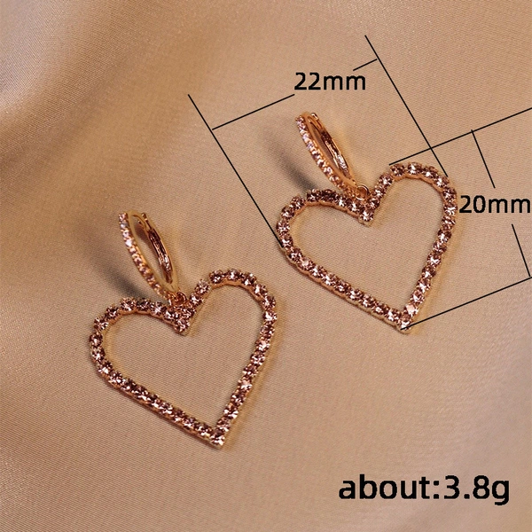 Earring accessories wholesale fashion simple heart-shaped large circle earrings party nightclub European and American style earrings