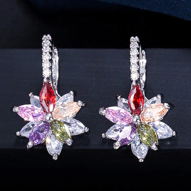   New hot selling fashion exquisite flower women's earrings shiny multi-color creative flower ear jewelry