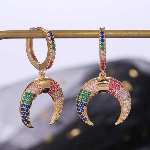   Hot selling ethnic style lucky crescent earrings, fashionable internet celebrity style, popular street style earrings wholesale